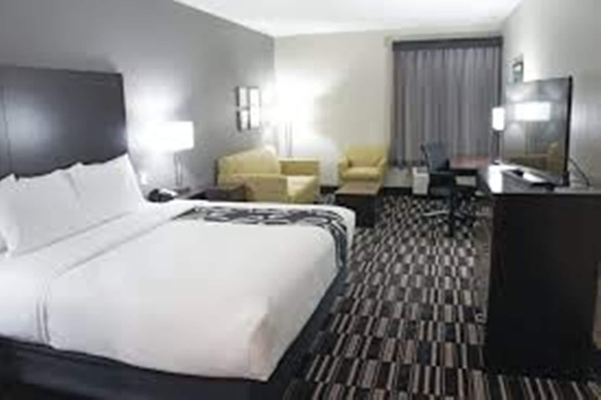 La Quinta By Wyndham Fort Worth - Lake Worth Eksteriør bilde