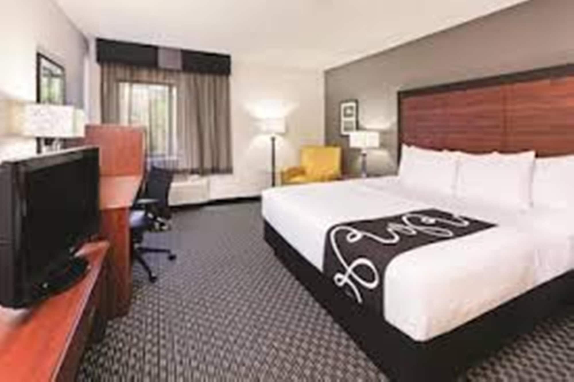 La Quinta By Wyndham Fort Worth - Lake Worth Eksteriør bilde